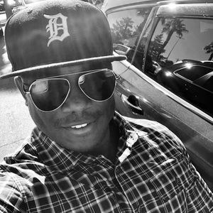 Meet your Posher, Deon